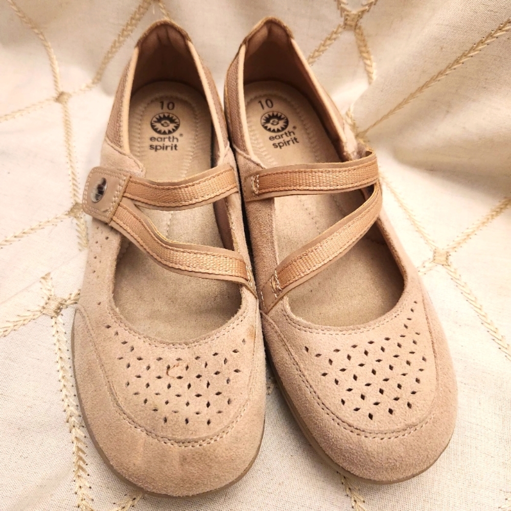 Earth Spirit Beige/Tan Mary Jane Flats